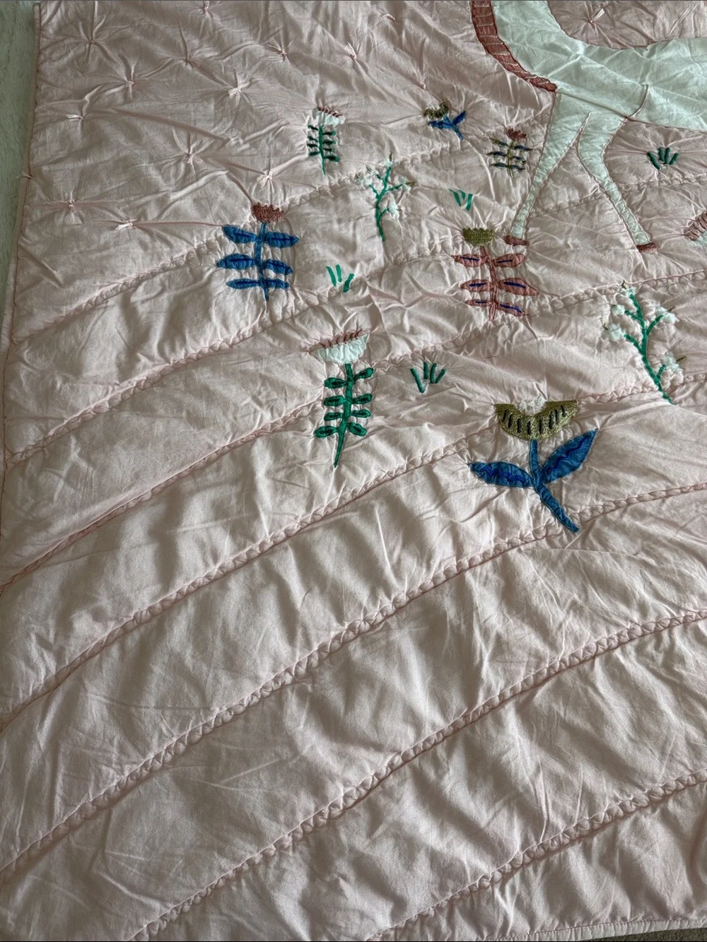 West Elm Kids twin size fairytale unicorn quilt pink